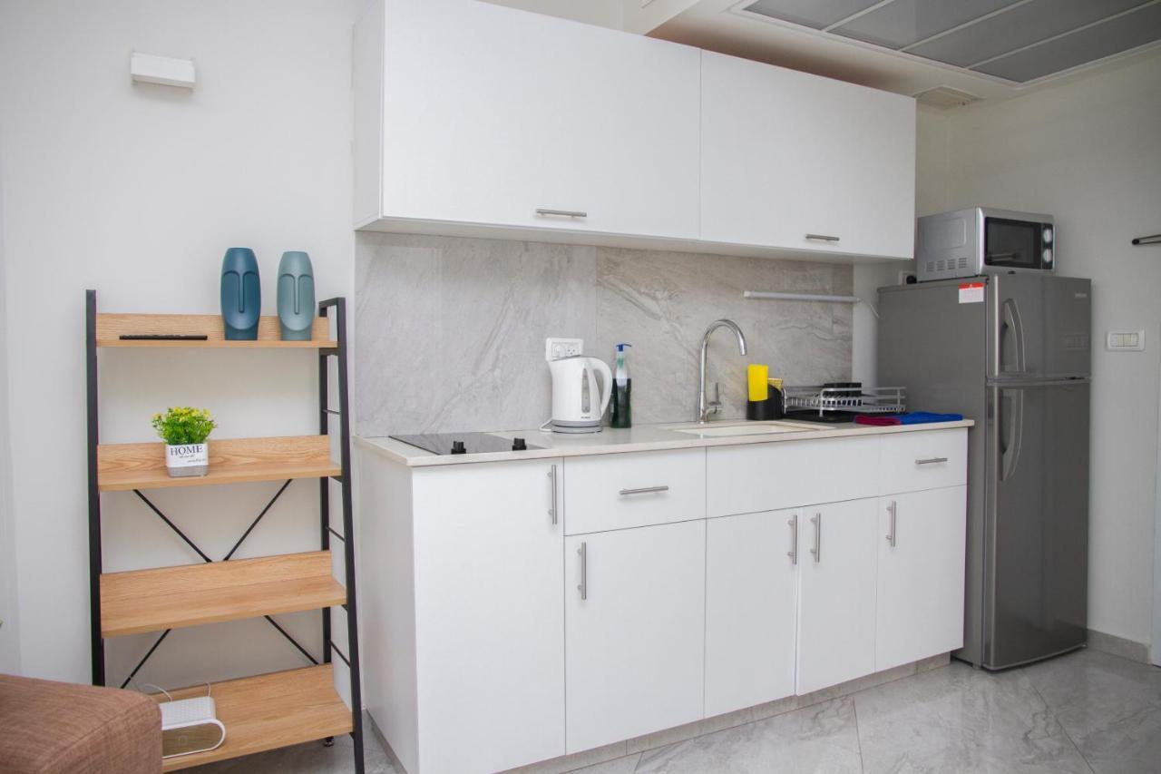Apartments4You Leonardo 11 Bat Yam Eksteriør bilde